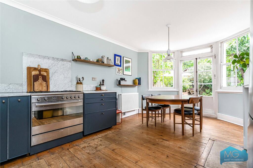 House in London - View 3