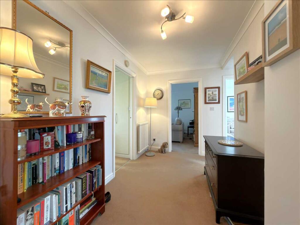 St Oswald's Court, Queen Street, Filey photo 3