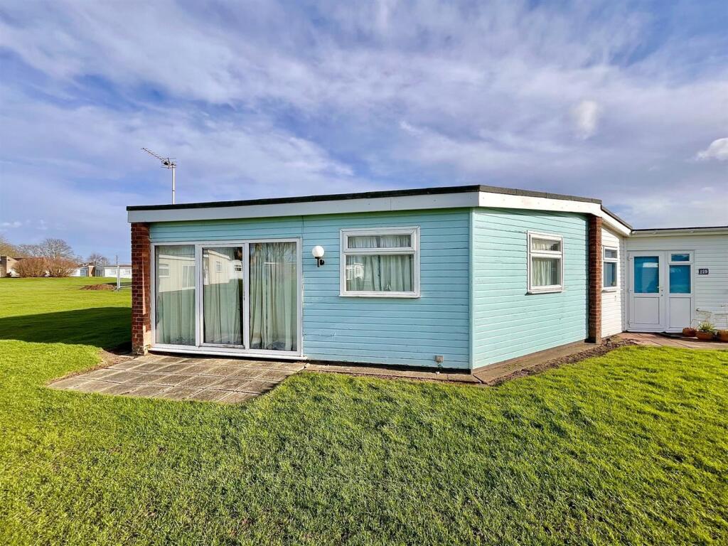 Edward Road, Winterton-On-Sea, Great Yarmouth