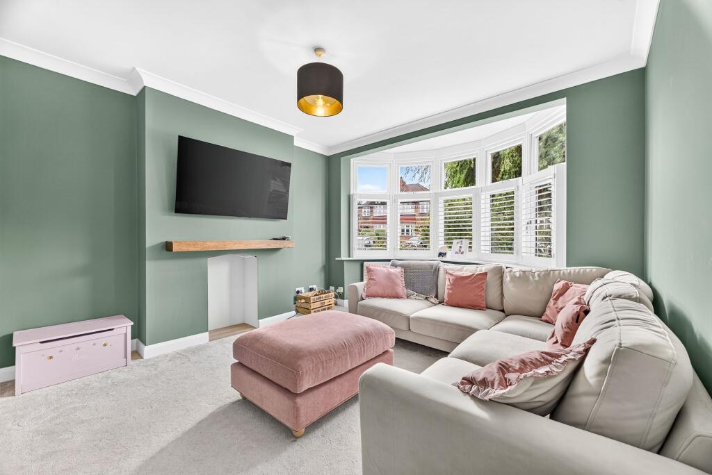 House in Kingston upon Thames - View 4