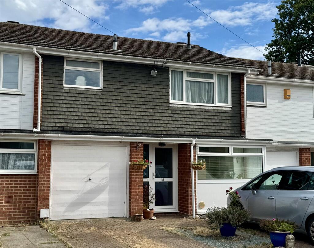 Main image of property: Norris Gardens, New Milton, Hampshire, BH25