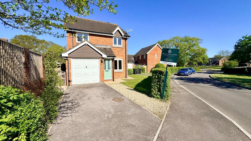 Main image of property: Vitre Gardens, Lymington, SO41