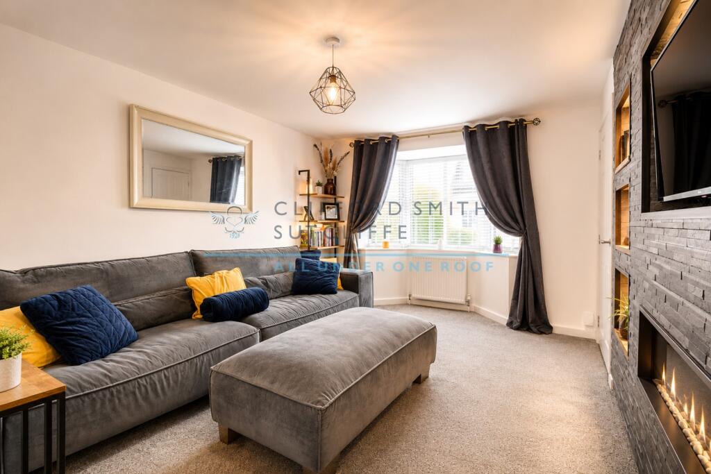 House in Burnley, Rose Grove - View 3