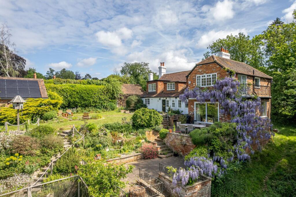 The Ridges, Finchampstead, RG40 - View 4