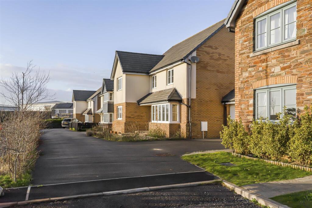 Main image of property: Sanderling Close, Bude