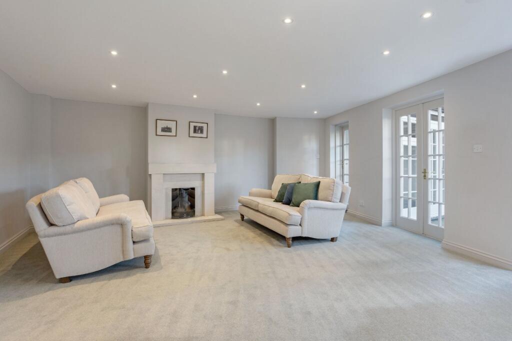 House in Chichester - View 2
