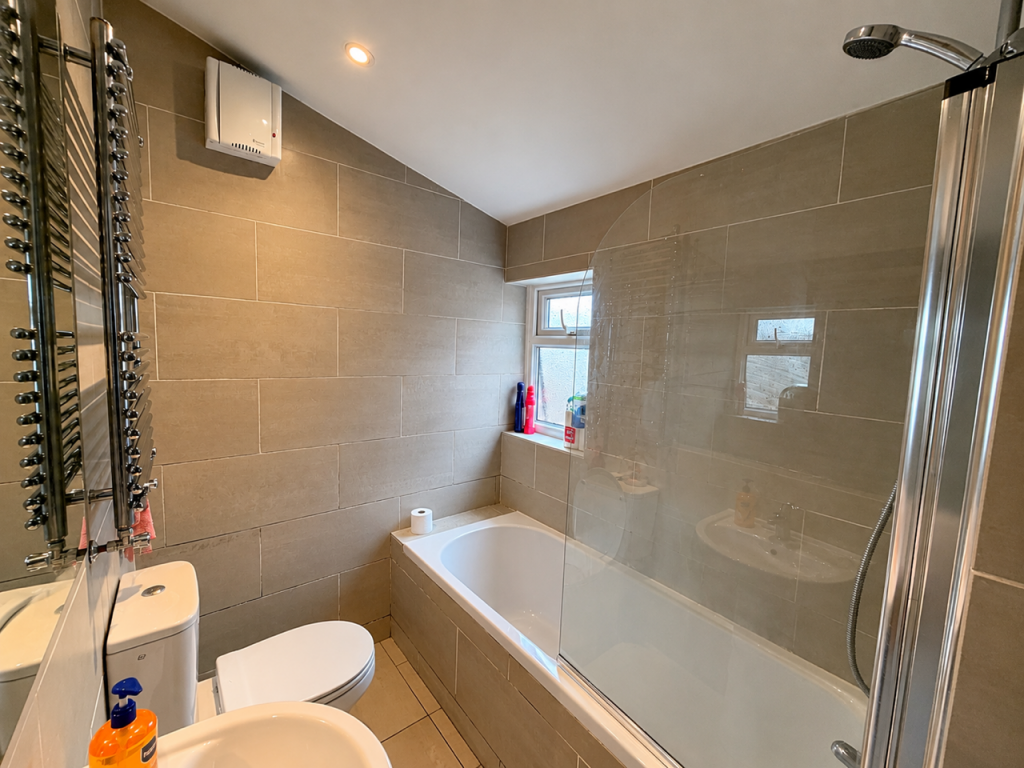 House in Birmingham, Acocks Green - View 5