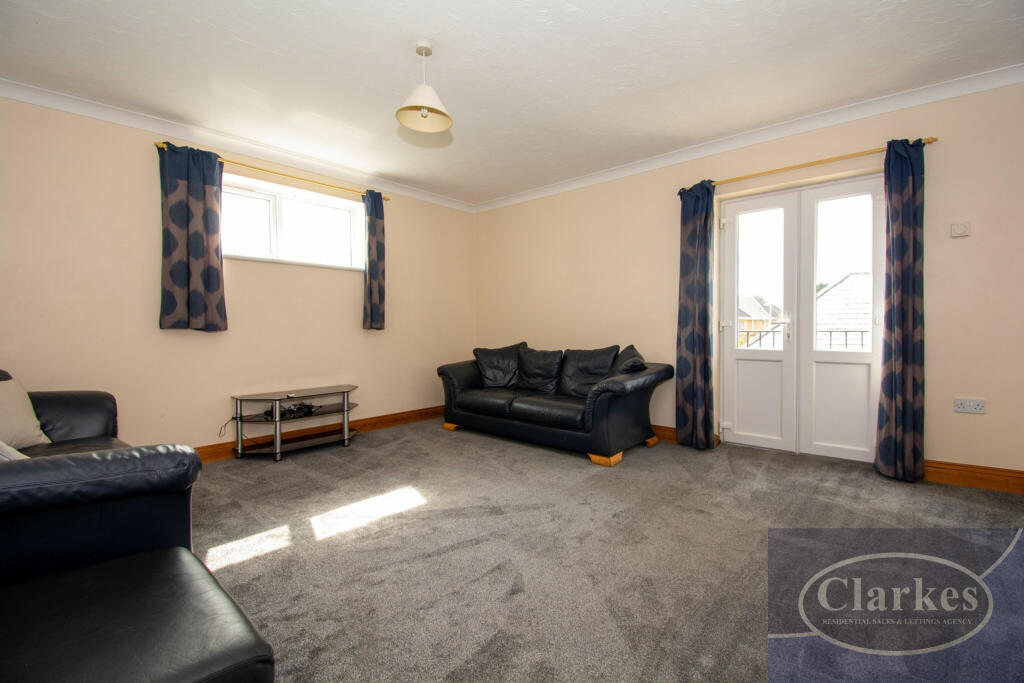 Additional image 3 of Redhill Drive, Winton