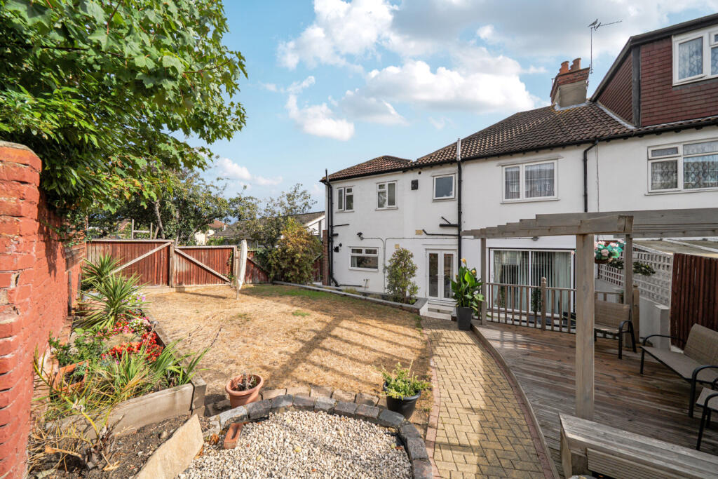 House in Dartford - View 5