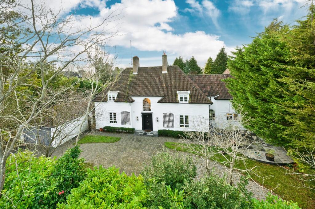 Ruxley Crescent, Claygate, Esher, Surrey, KT10 image 4