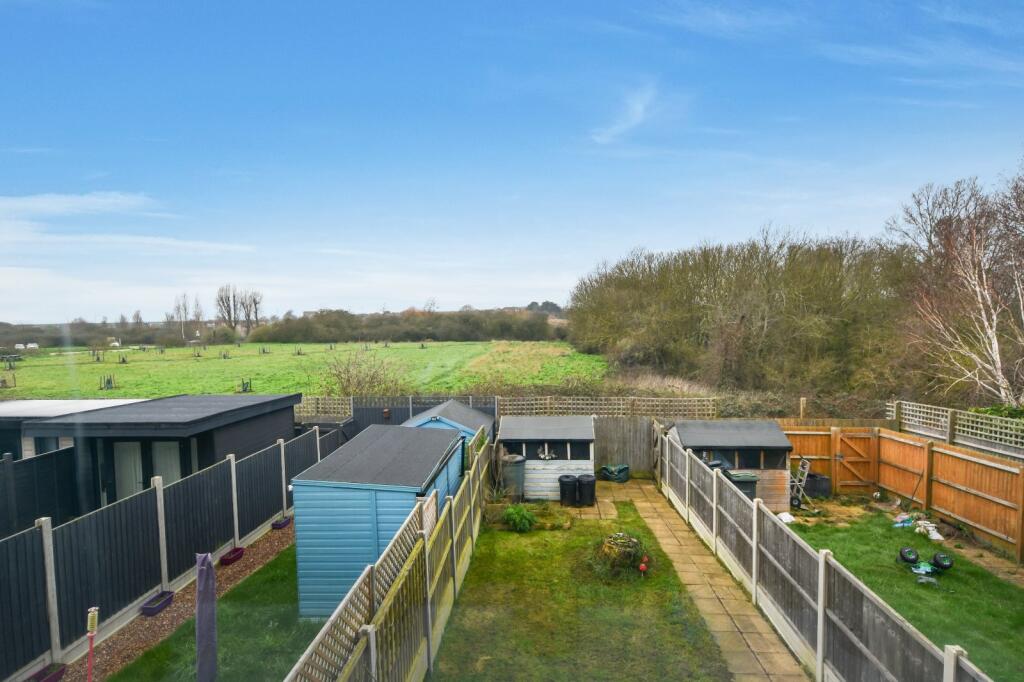 Gunners Rise, * Part Buy / Part Rent Home *, Shoebury Garrison, Essex, SS3 photo 4