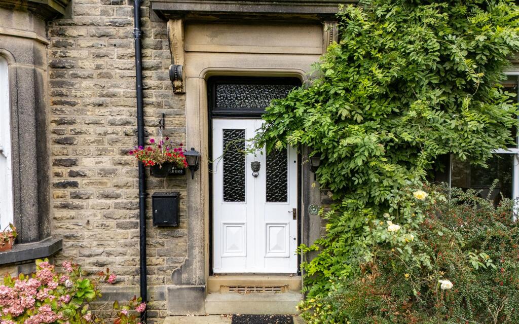 House in Calderdale, Wadsworth - View 5