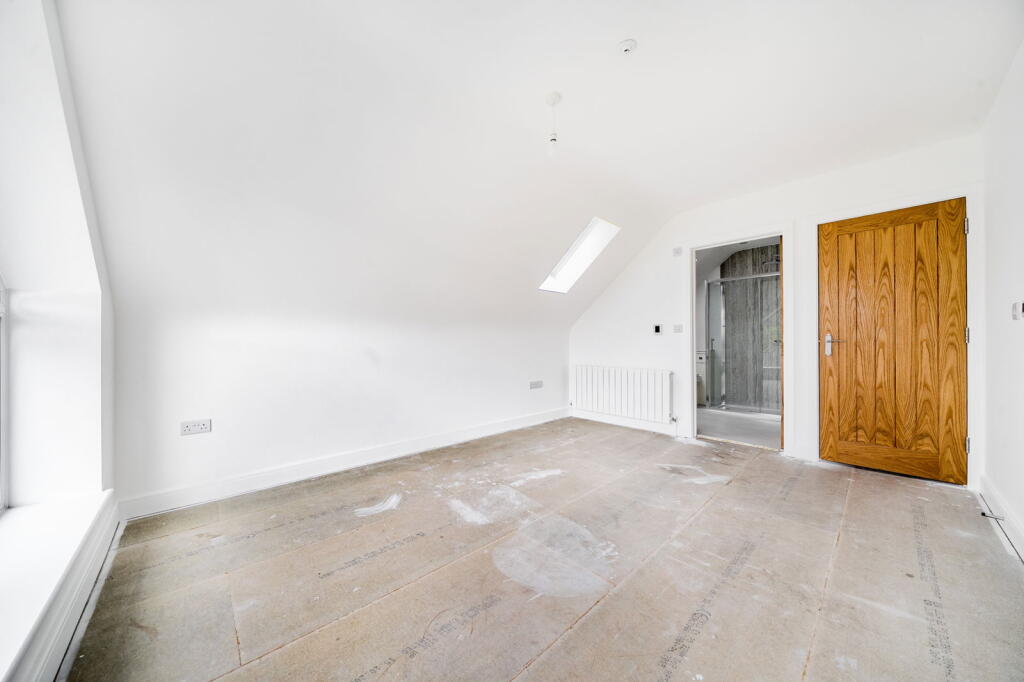 Additional image 14 of Victoria Road, Warminster, Wiltshire, BA12 8HG