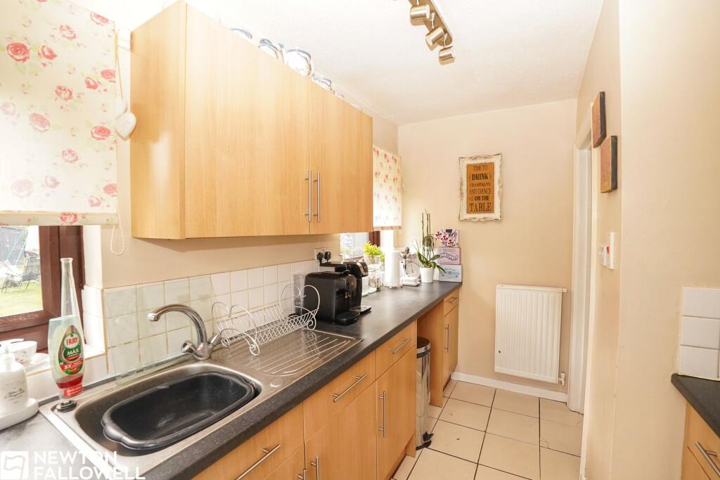 3, Simon Close, Woodbeck, DN22 photo 4