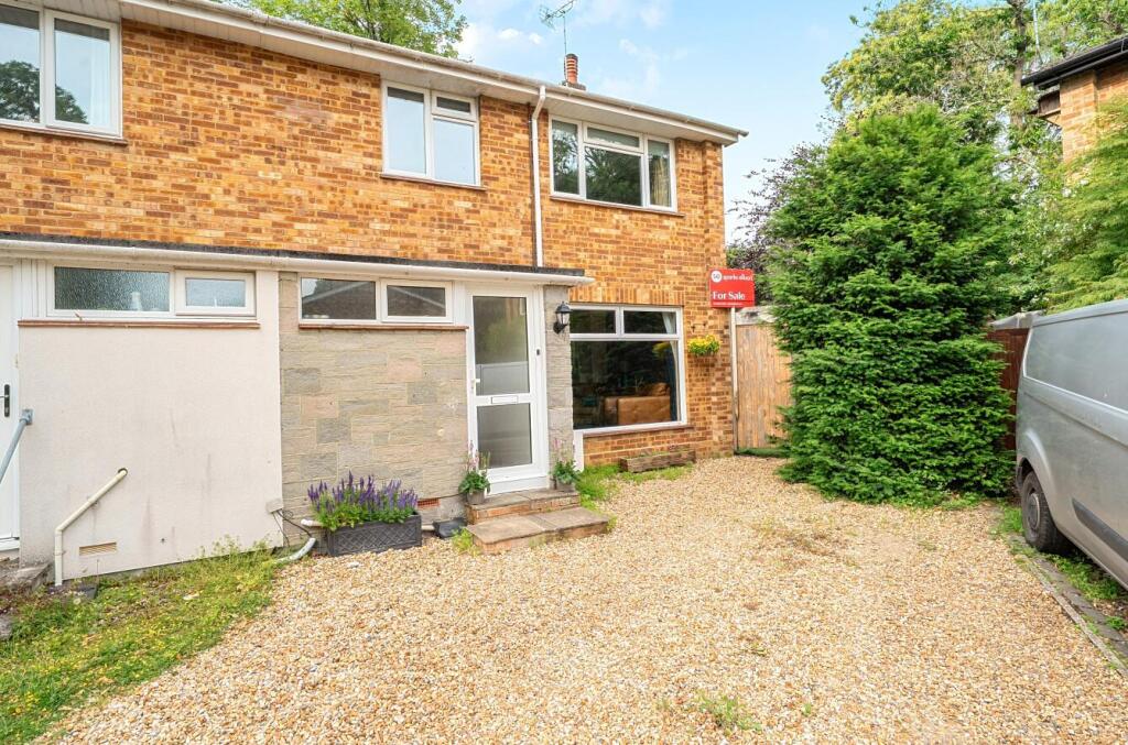 Main image of property: Maytree Road, Hiltingbury, Chandler's Ford