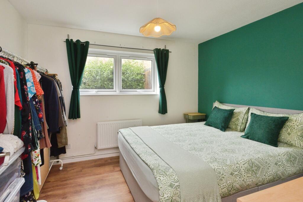 Apartment in Milton Keynes, Wolverton and Greenleys - More