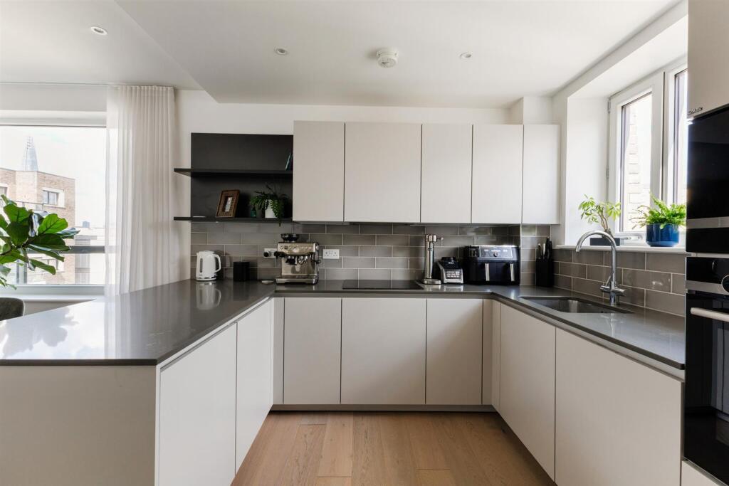 The Crosse, 2 New Tannery Way, Bermondsey photo 2