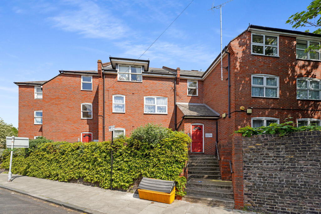 Main image of property: 18 McDowall Road, London, SE5