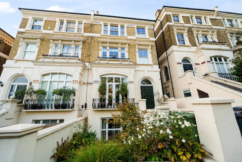 Main image of property: Highgate West Hill, London, N6