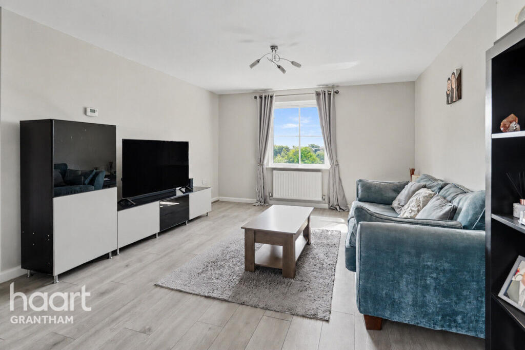 Apartment in South Kesteven, Grantham - View 3