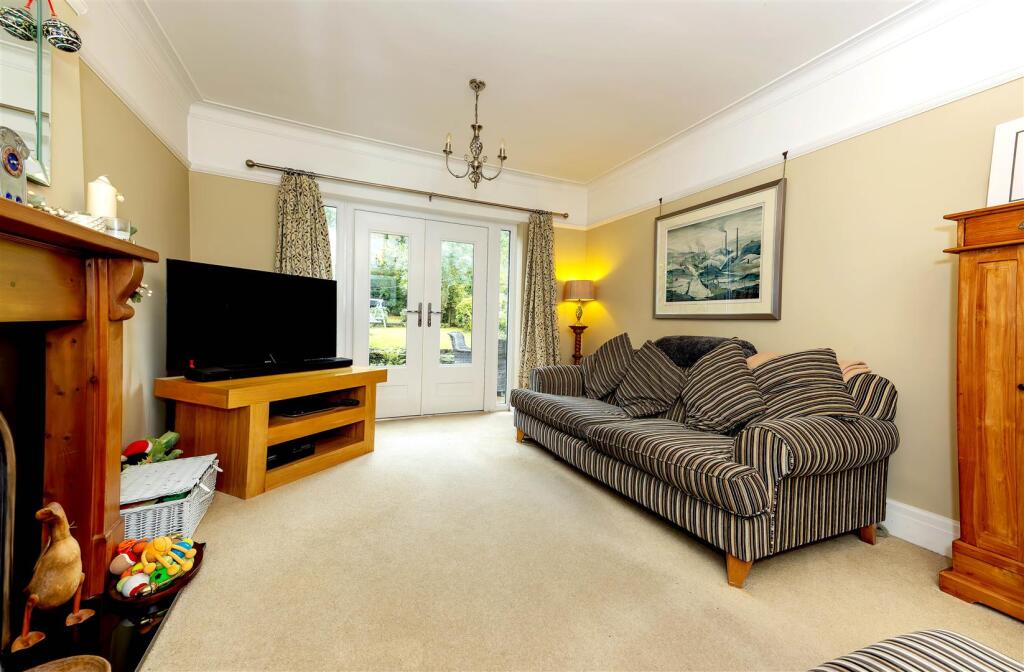 Lichfield Road, Rushall photo 4