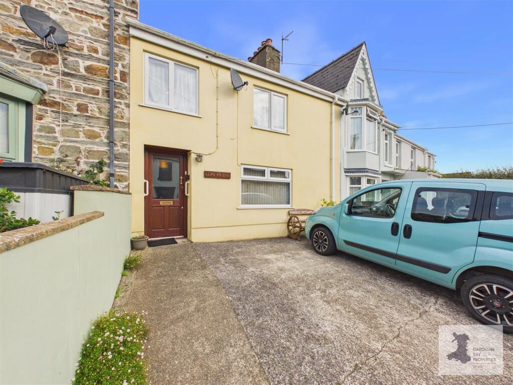 Main image of property: High Street, St. Dogmaels, Cardigan