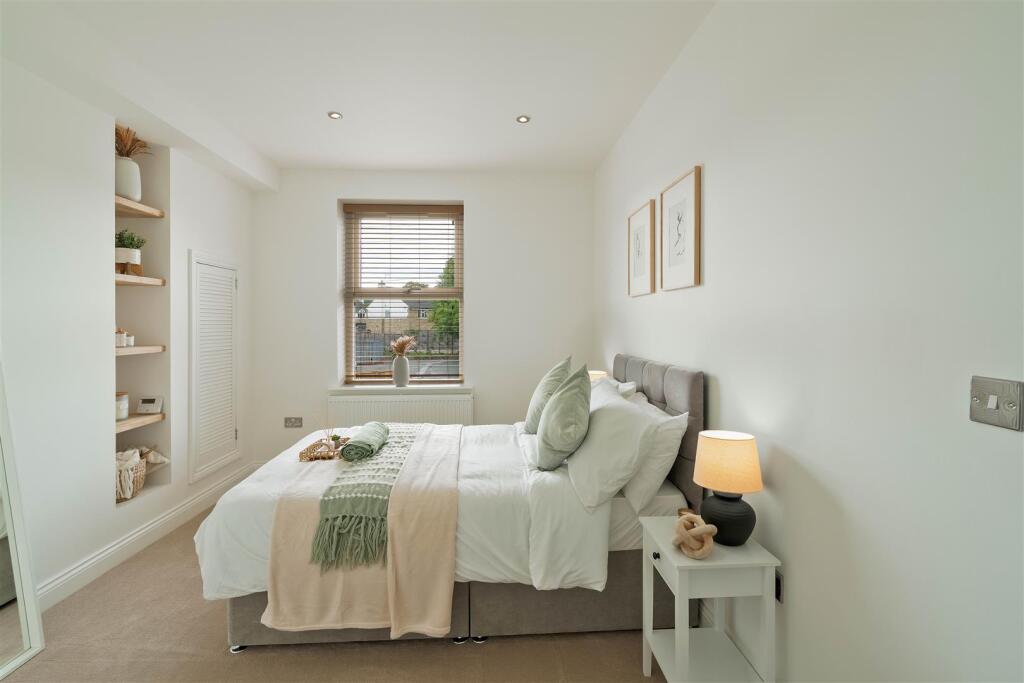House in Leeds - View 5