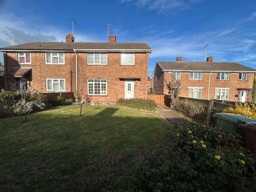 Main image of property: Laxton Drive, Meden Vale, Mansfield