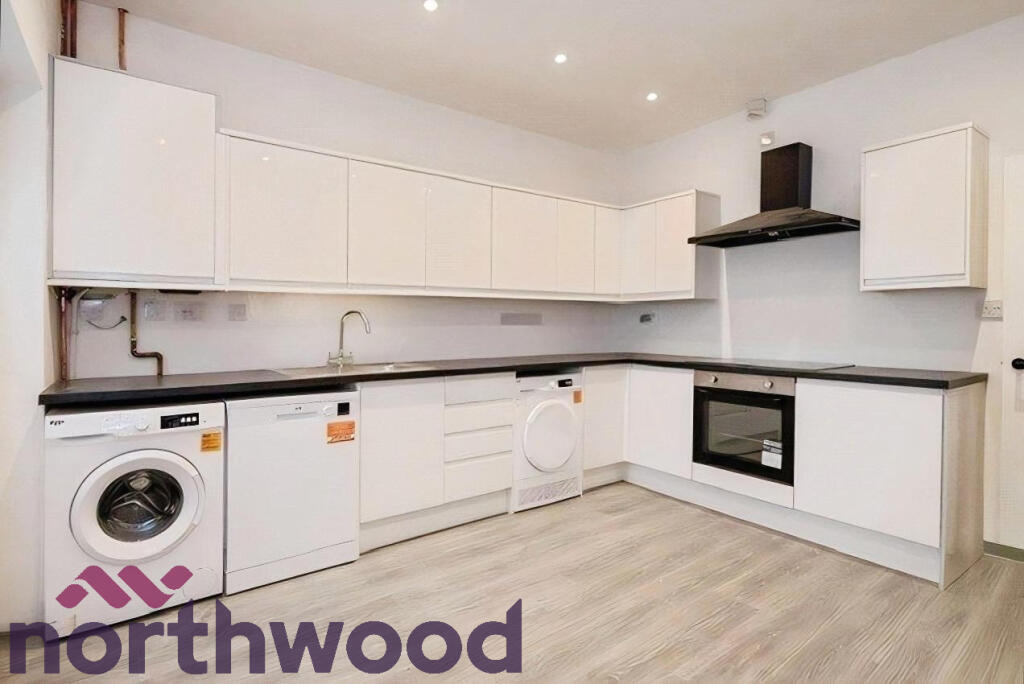 Apartment in Warrington, Bank Quay, Bewsey - View 5