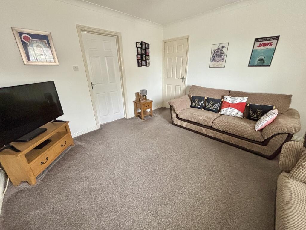 House in Swansea, Birchgrove - View 4