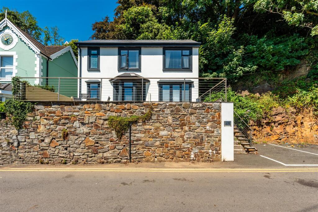 House in Swansea - View 5