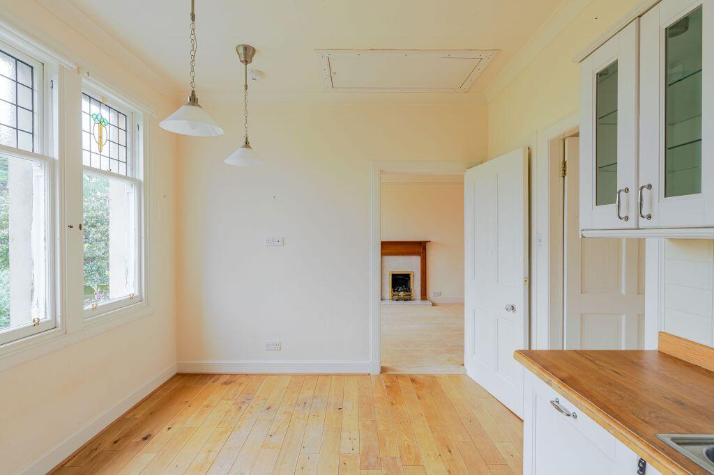 House in Edinburgh, Wardie, Trinity - More
