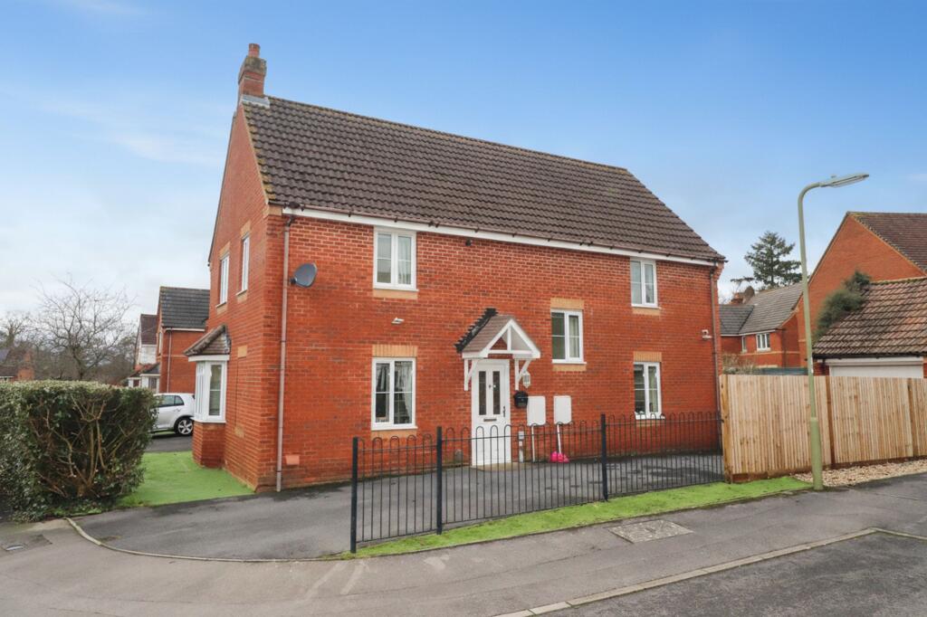 Main image of property: Gardner Way, Chandlers Ford, Hampshire, SO53 1JJ