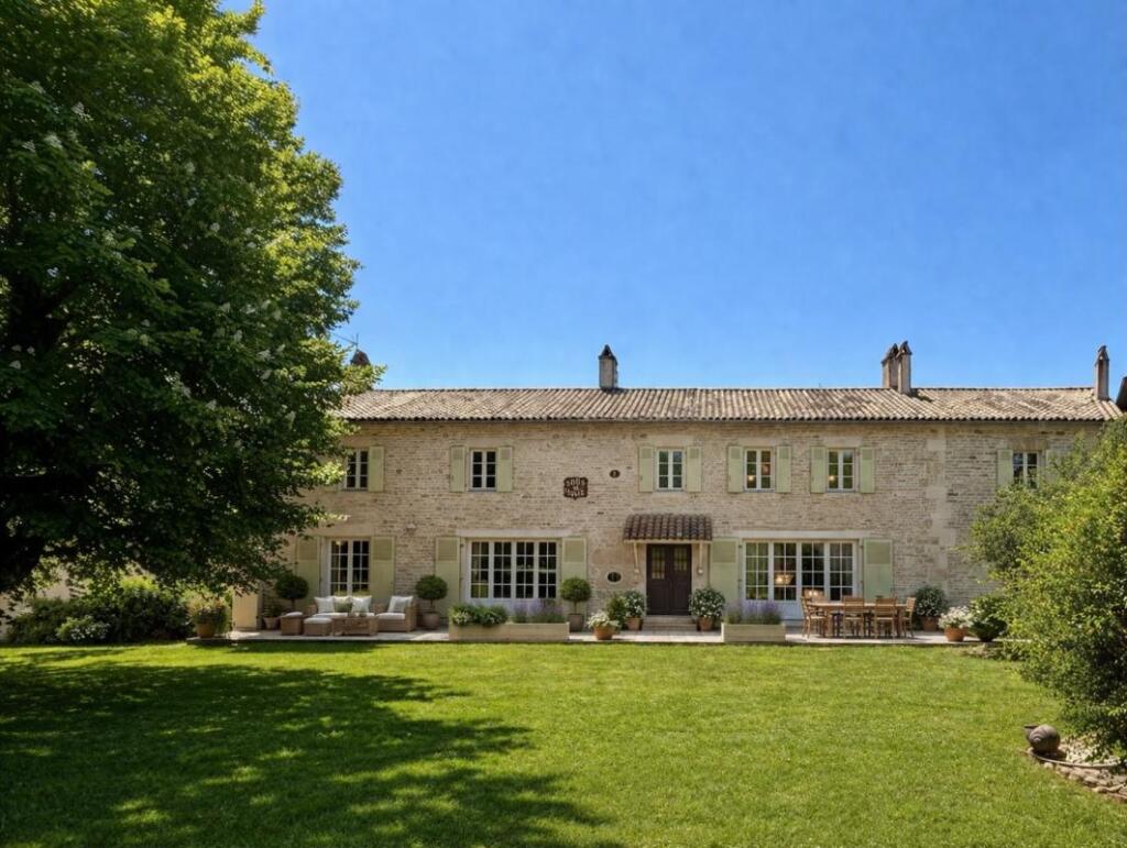 Main image of property: Poitou-Charentes, Deux-Sèvres, Périgné