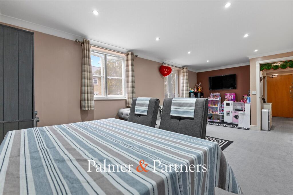 Apartment in Colchester - View 5
