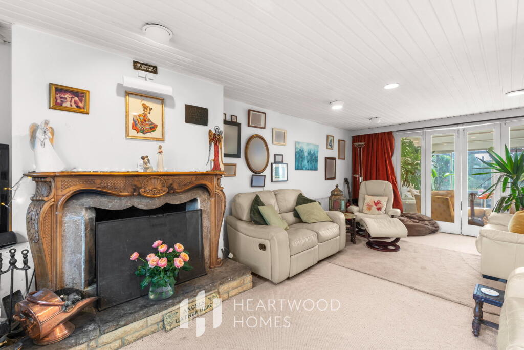 Additional image 3 of Pondfield Crescent, St Albans, AL4 9PF