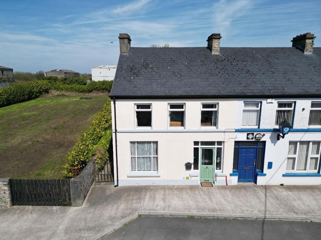 Main image of property: Main Street, Roosky