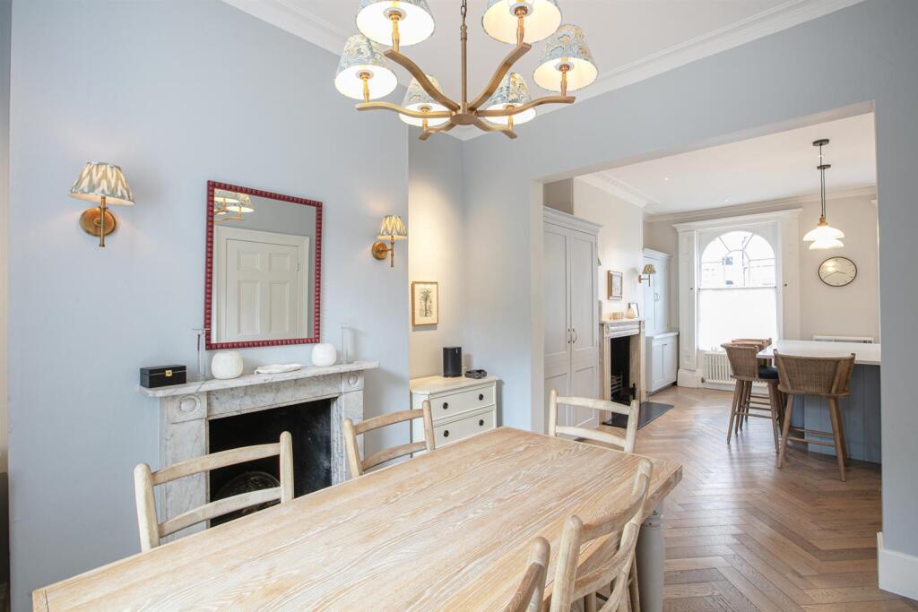 House in London - More