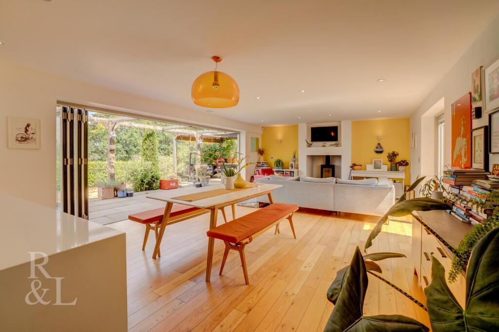 House in Rushcliffe, Tollerton - View 4