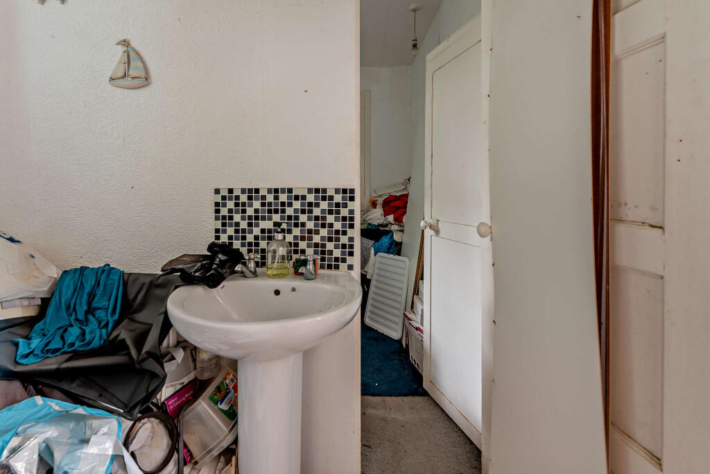 House in Swansea - View 4