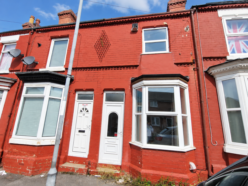 15 Cross Street
Goldthorpe, Rotherham, S63 9HR