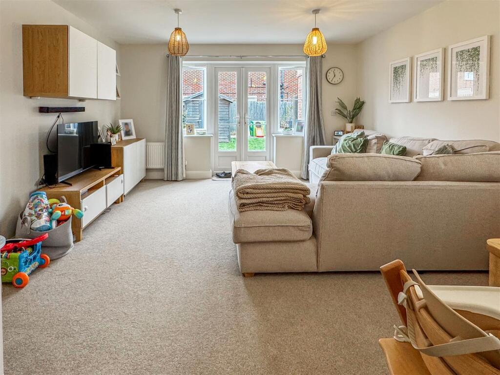 Kings Close, Yapton photo 2