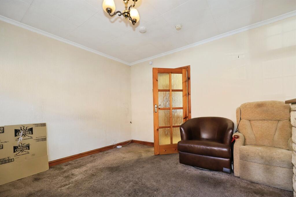 House in Wyre Forest, Aggborough, Kidderminster - View 4
