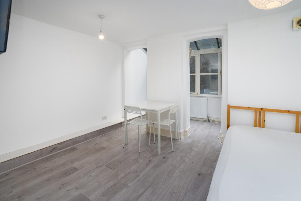 Main image of property: Pratt Street, London, NW1