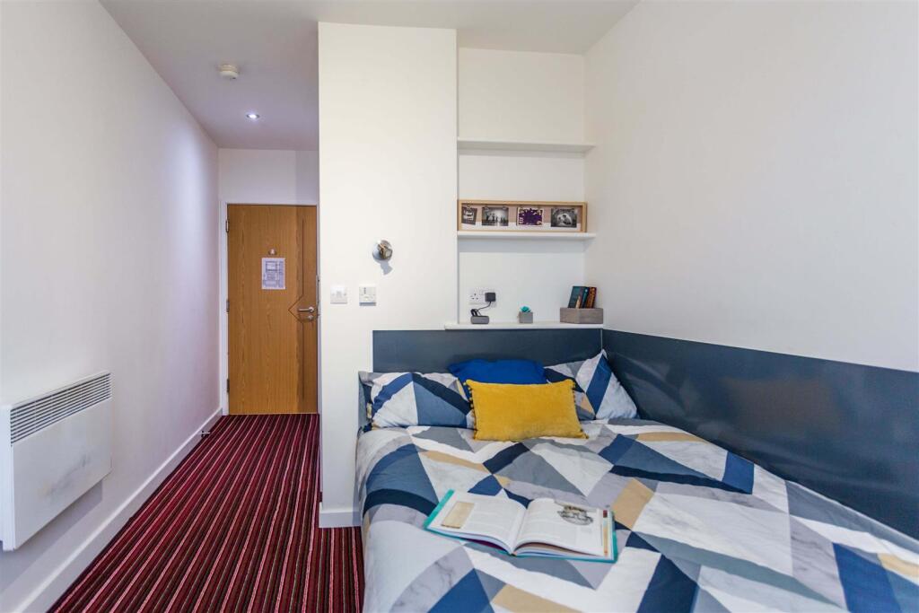 Apartment in Leicester - View 4