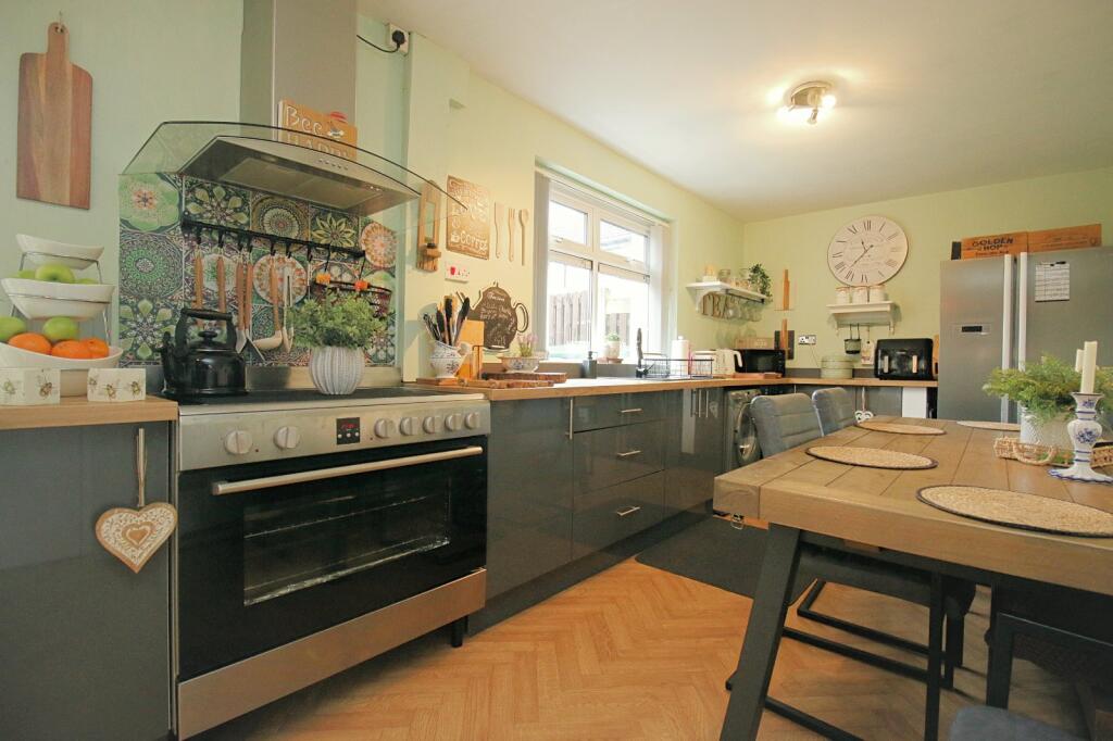 Additional image 8 of Lingcroft Green, West Bowling, Bradford, BD5