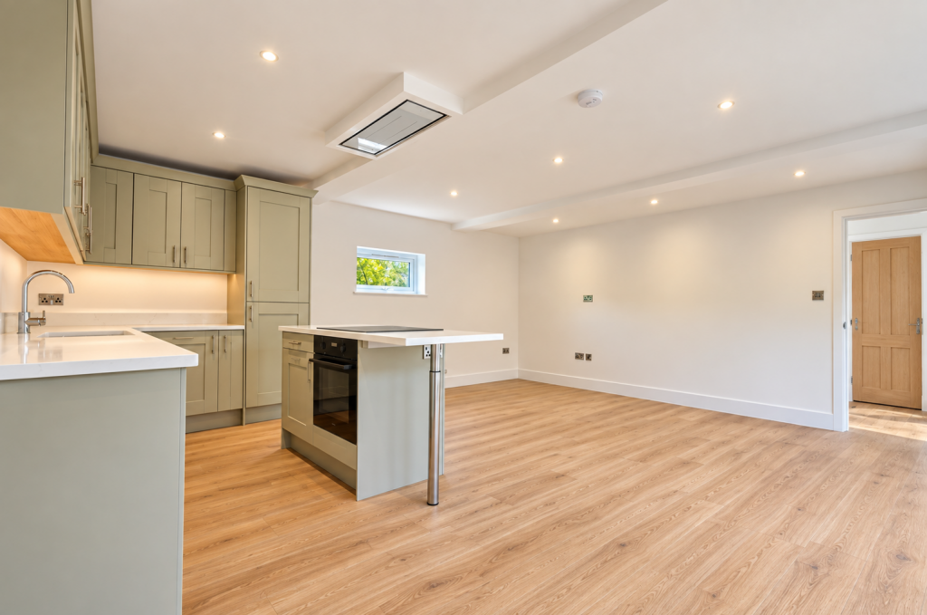 House in Widdington - View 4