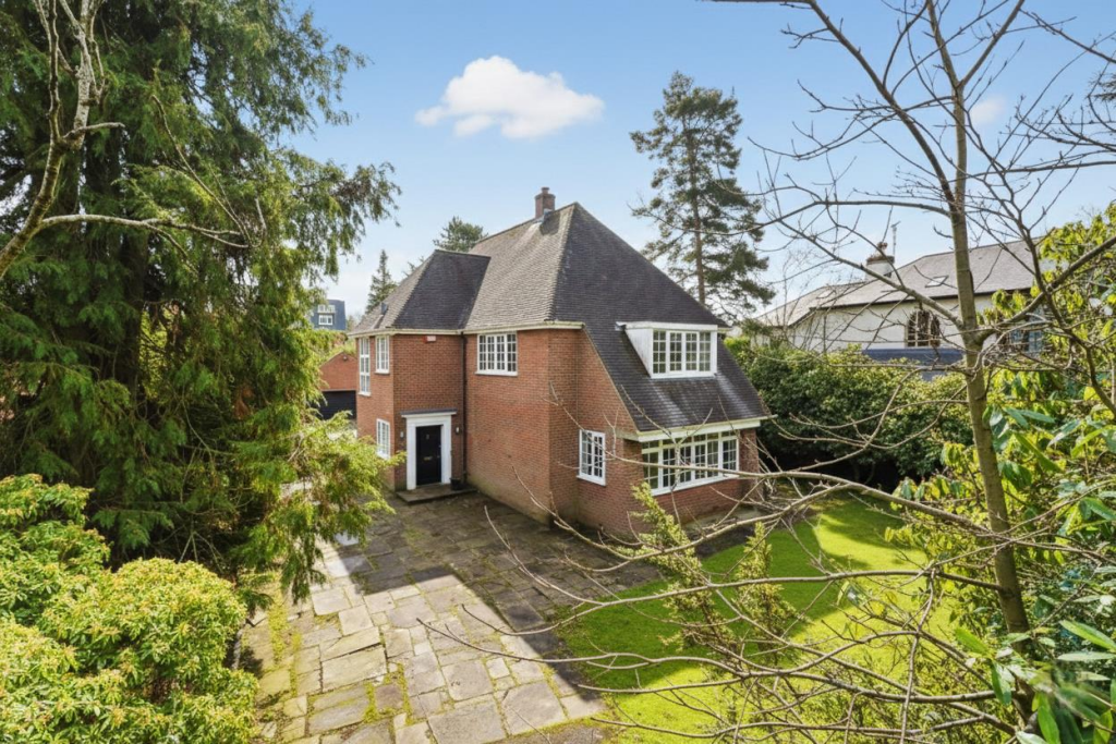 Main image of property: Broadway, Hale, Cheshire
