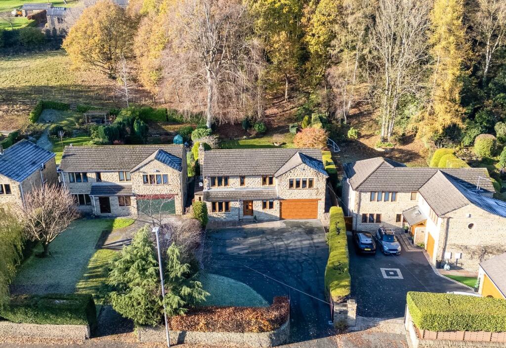 Main image of property: Huddersfield Road, Thongsbridge, Holmfirth, HD9