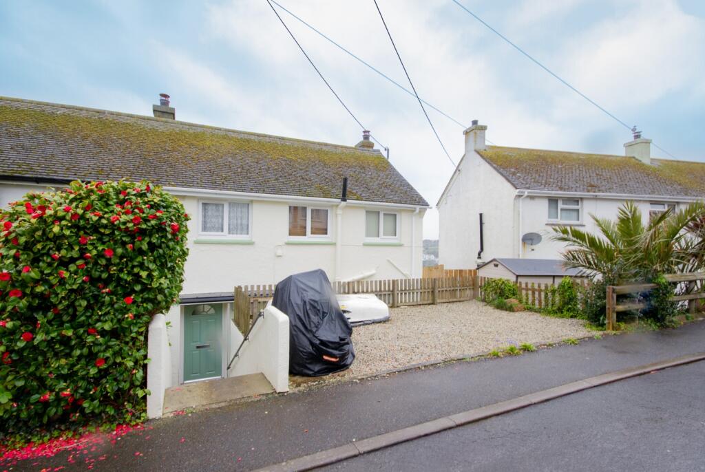 Main image of property: 12 Greenbank, Polruan